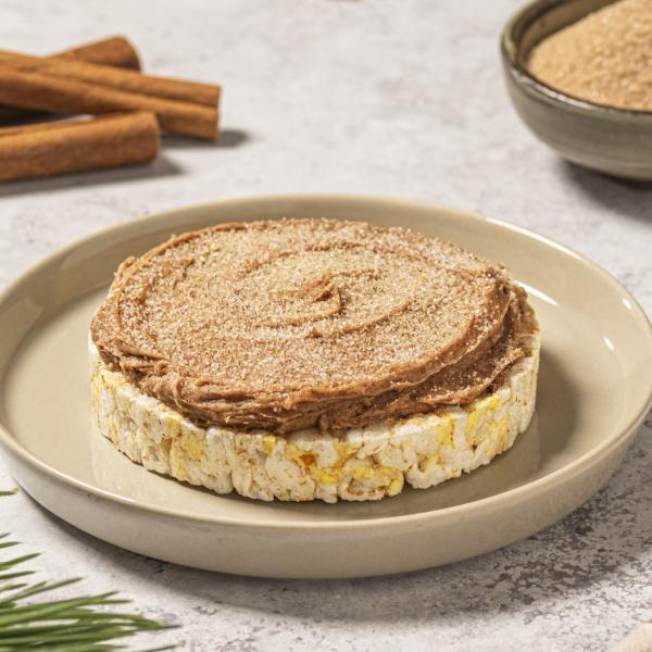 Hot Cocoa & Marshmallow Rice Cake Recipe | Quaker Oats